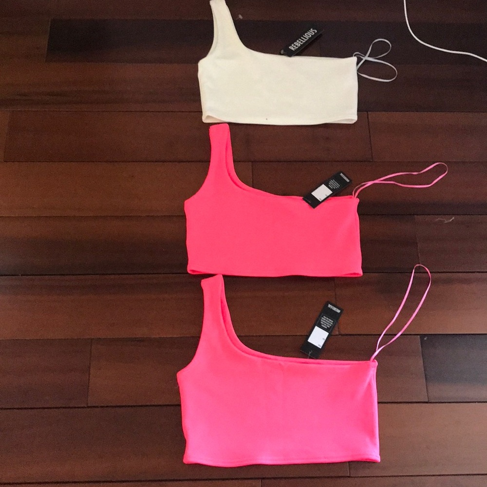 One sleeve cropped tink top